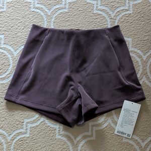 Lululemon Softstreme Kick-Flare MR Short 4" Goodnight Plum NWT